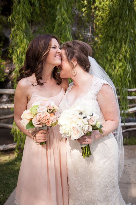 Elizabeth and I cracking up before she walked down the aisle.